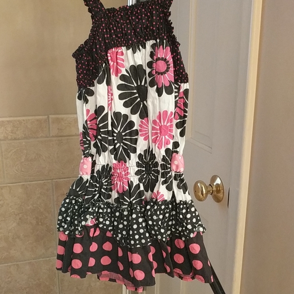 Girls feminine sundress in pink, black & white - Picture 5 of 5